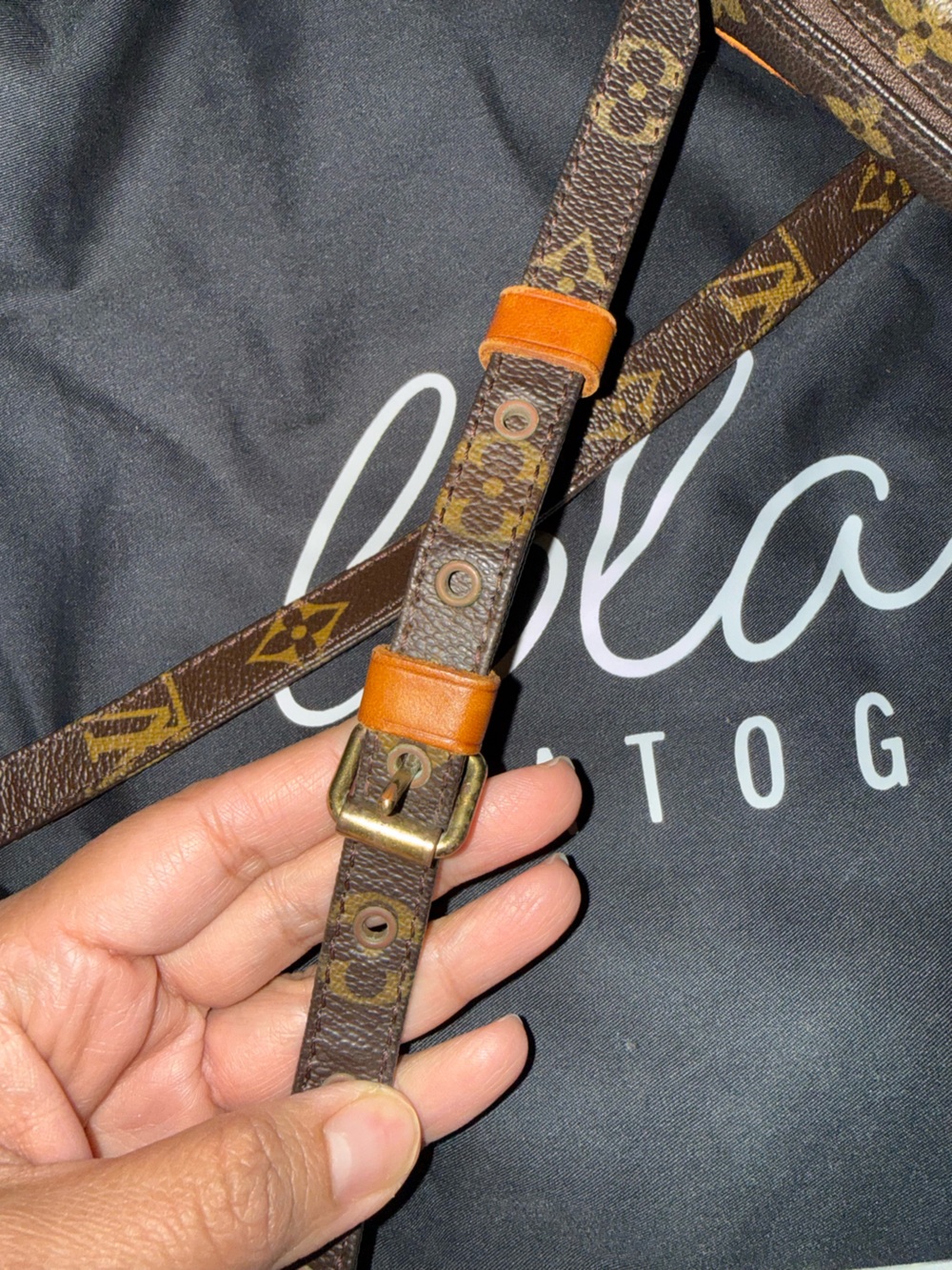 ✨Vintage✨Danube~ Louis Vuitton Monogram, 2004❤️ Authentic laminated certificate - Picture 9 of 10